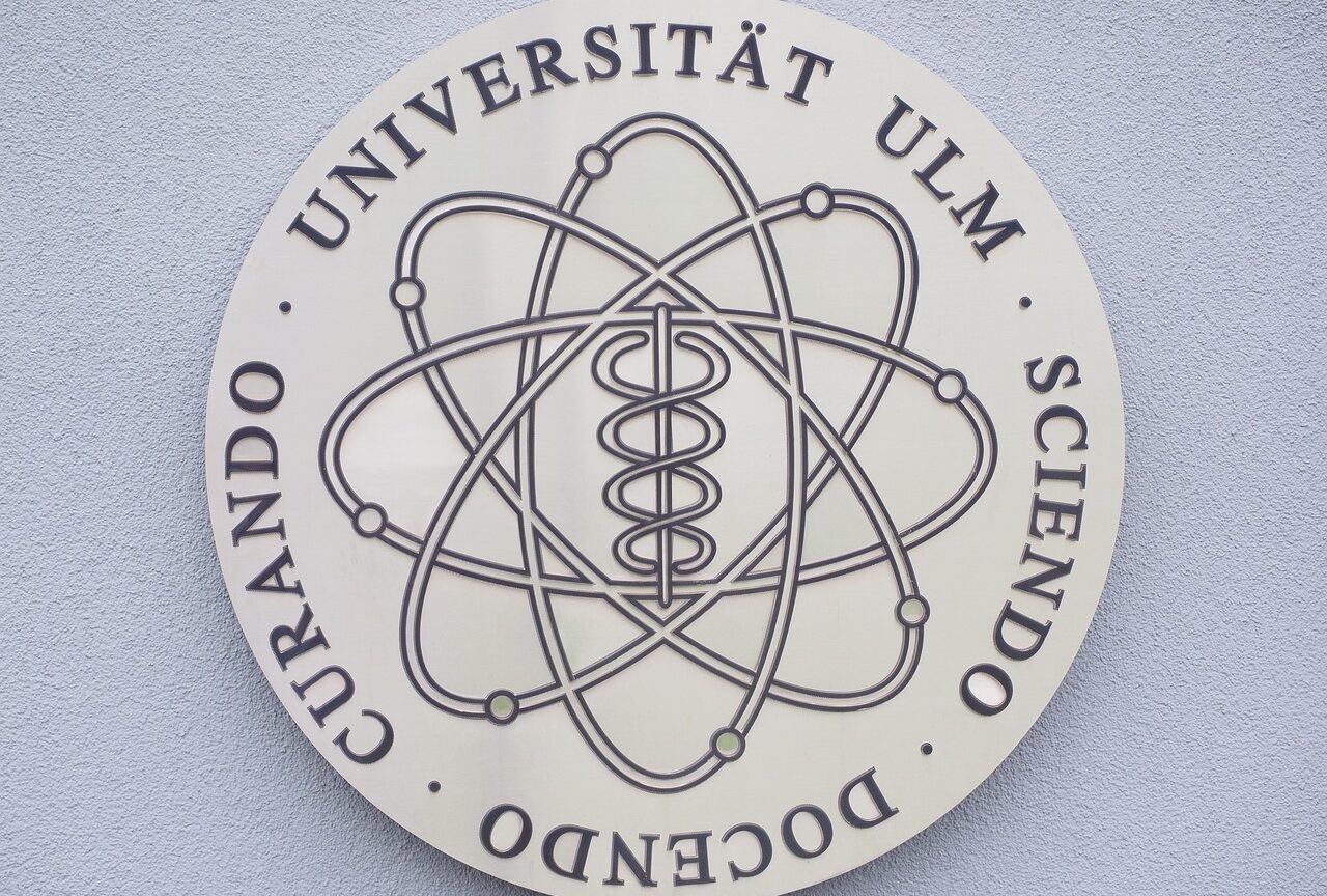 university of ulm, emblem, logo, lettering, word mark, figurative mark, logo of the university of ulm, university, umbrella brand, science, corporate design, ulm, area logo, atom, uni ulm, logo, logo, atom, atom, atom, atom, atom